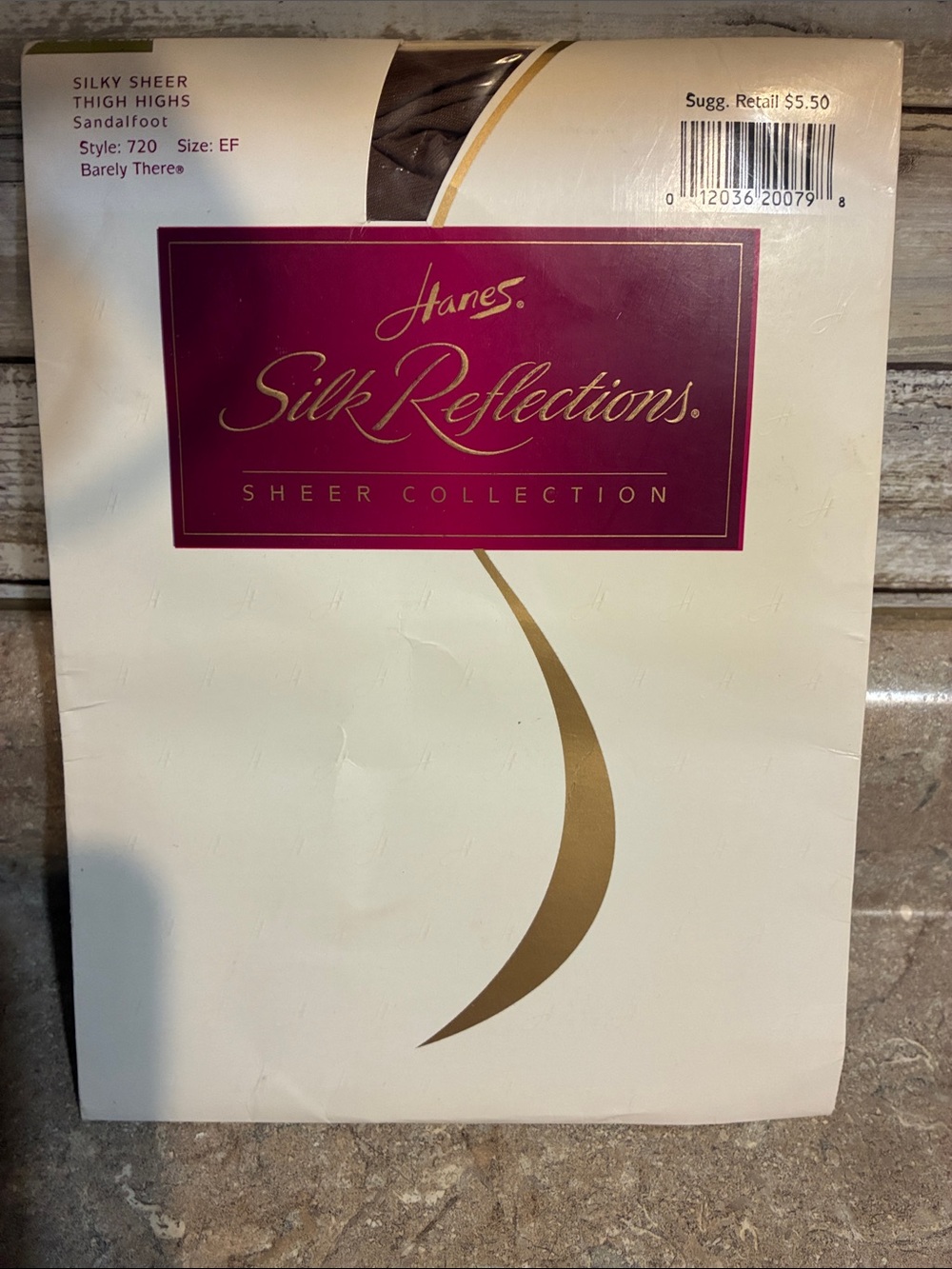 Hanes Silk Reflections Sheer Collection Thigh Highs - Sandlefoot